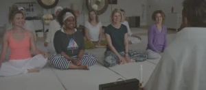 Yogakurser mot stress hos Yogaland i Vällingby, Västerort i Stockholm.