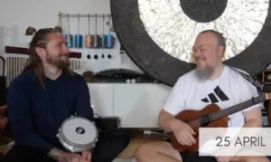Tomas och Rasmus håller Kirtan i Vällingby, Västerort i Stockholm.